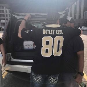 Meet your Posher, Douglas